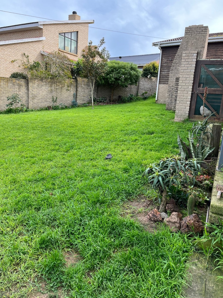 3 Bedroom Property for Sale in Dana Bay Western Cape